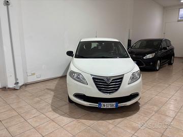 Lancia Ypsilon 1.2 69 CV 5 porte GPL Ecochic Silve