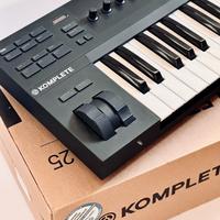 NATIVE INSTRUMENTS Komplete Kontrol A25