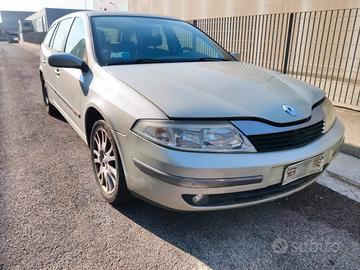Renault laguna anno 2004 ricambi usati
