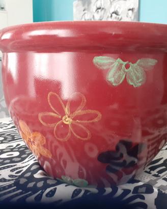 Vaso decorato in ceramica