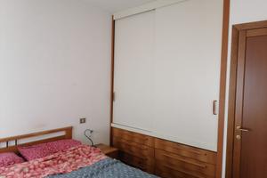 confortevole bilocale con terrazzo.