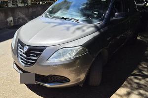 Lancia Ypsilon GPL - 2014
