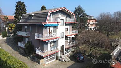 MULTILOCALE A CASELETTE