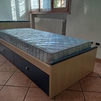letto singolo con cassetti e materasso 