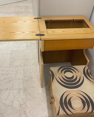 Mobiletto macchina da cucire