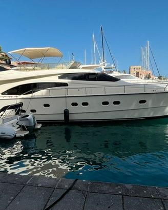 Ferretti 680 anno 1999 totale refit 2019/2020