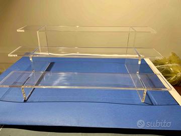 espositore in plexiglass