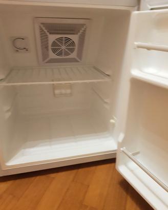 Frigorifero da tavolo a basso consumo