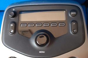 Radio auto Toyota Aygo 1.0 anno 2017