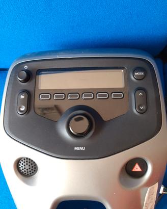 Radio auto Toyota Aygo 1.0 anno 2017