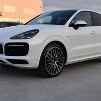 PORSCHE Cayenne Coupé 3.0 E-Hybrid Platinum Edit