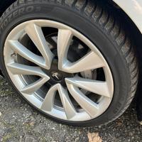Cerchi 19 Sport Tesla