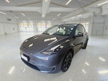 TESLA MODEL Y 75 KWH DUAL MOTOR LONG RANGE 4WD AUT