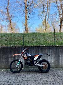 Ktm 125 exc six days - 2010