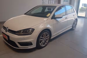 VW GOLF 2.0 TDI 4X4 PERFETTA