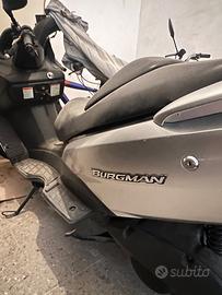 scooter burgman 150