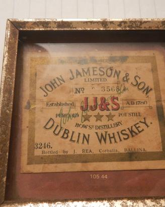 Etichetta  whiskey irlandese John Jameson &Son