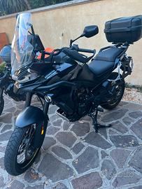 CFMOTO 800MT