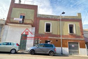 Abitazione situata su 3 livelli a Ruffano