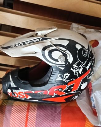 casco  AXO SPORT