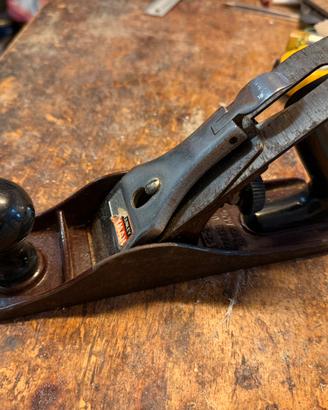 Pialla Stanley n. 4 Handyman
