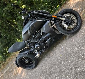 Diavel 1260