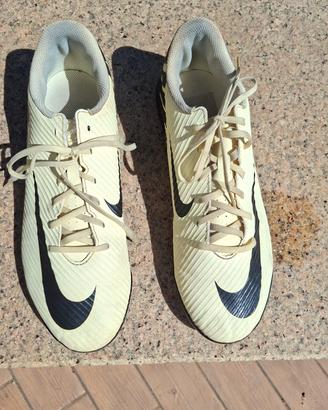 scarpe Nike da calcetto n 43