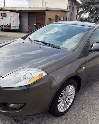 FIAT Bravo 1.9 MJT 150 CV Emotion senza nessun l