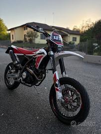 Fantic XMF 125 Motard