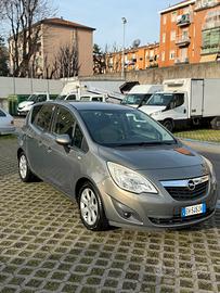 Opel meriva 2011