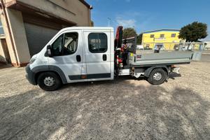 Fiat ducato 7 posti con gru