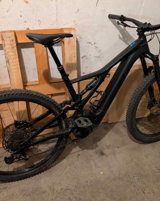 Specialized TURBO LEVO M5 - BATT. 100% SOLO 1374km