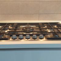 piano cottura Foster 5 fuochi filo top