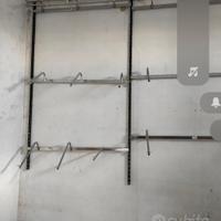 Strutture in acciaio cromato per appenderia