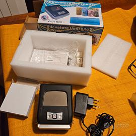 RILEVATORE BANCONOTE PORTATILE RP 330