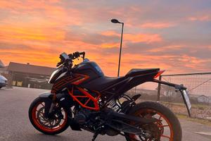 Ktm duke 125