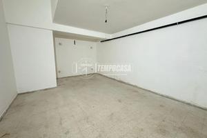 CANTINA 21mq + DEPOSITO/SOTTOSCALA 4mq
