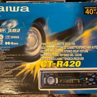 Autoradio a cassette Aiwa Ct-R240    NOS