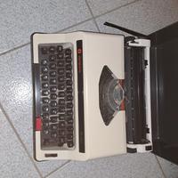 Macchina da scrivere