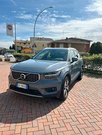 Volvo XC40 T4 PLUGIN HYBRID - NOLEGGIO