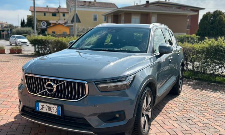 Volvo XC40 T4 PLUGIN HYBRID - NOLEGGIO