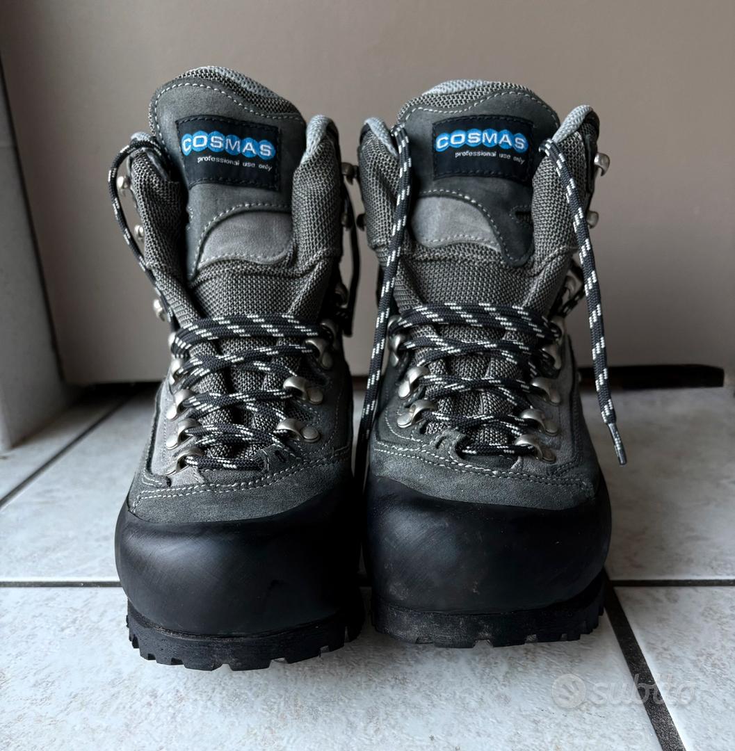 Scarponi Scarpe Cosmas Prezzo Anfibi Pelle Cosmas Burian Burial