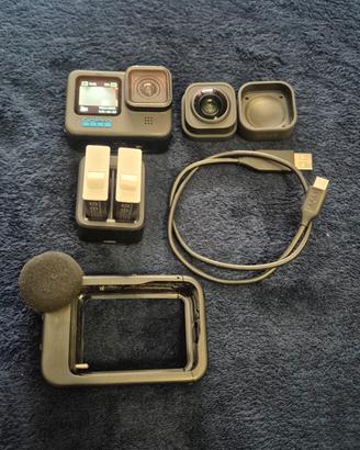 GoPro HERO 11 Black + Media Mod + Max Lens + 2 Bat