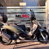 Piaggio Beverly 350 Sport Touring