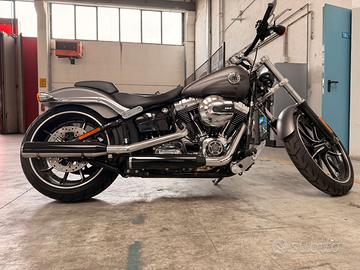 Harley Breakout Softail 103