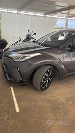 Toyota CHR 1.8 Trend