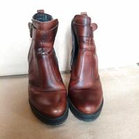 stivali donna con tacco 