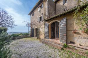 RUSTICO A CAVAION VERONESE