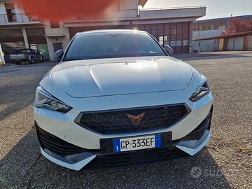 Leon Cupra