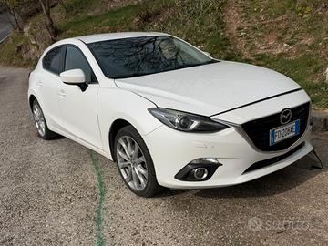 mazda 3 2016